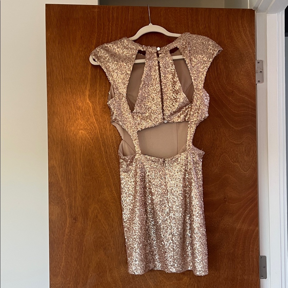 Windsor Champagne Sequin Mini dress with cutouts (Junior size 3) - Picture 2 of 4